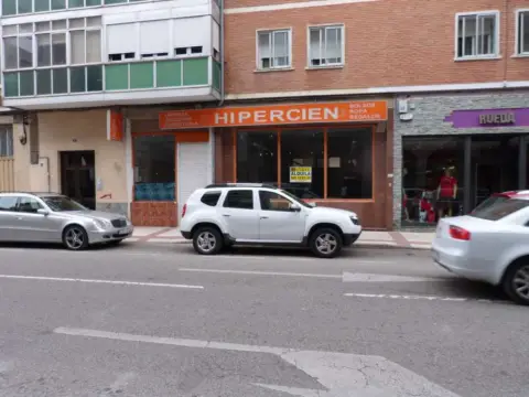 Local comercial en Local en Venta en Villarcayo
