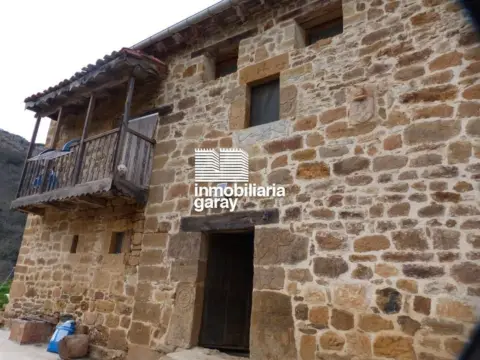 Casa en Bascones