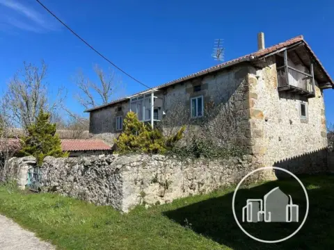 Casa en Bricia