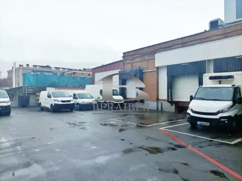 Nave industrial en Adurtza