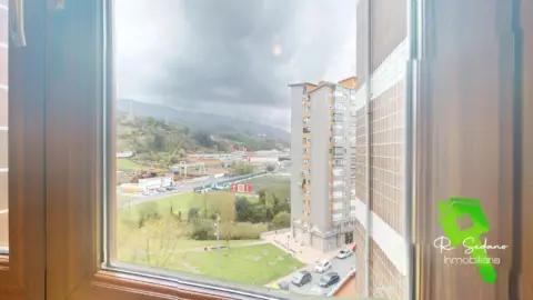 Piso en calle Río Castaños