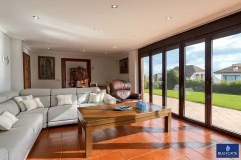 Chalet en calle de Cuba