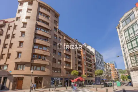 Piso en Abando Ensanche