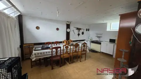 Casa en calle de Basogai