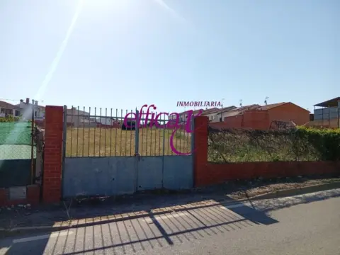 Terreno en La Puebla de Montalbán