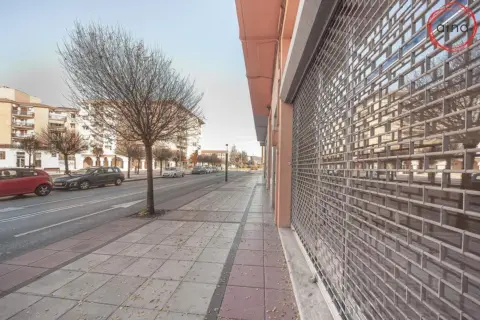 Local comercial en Rochapea