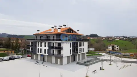 Local comercial en calle Olatxoaldea Kalea