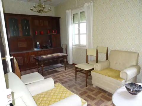 Casa adosada en calle Carazón