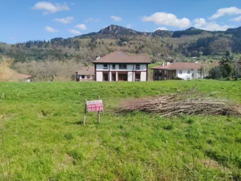 Terreno en Areatza