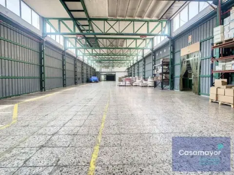 Nave industrial en Llano del Espartal