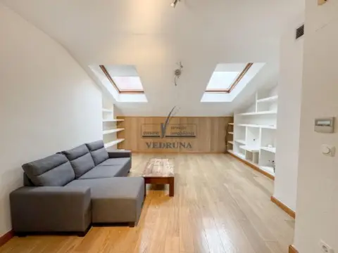 Ático en calle de Jussepe Martínez