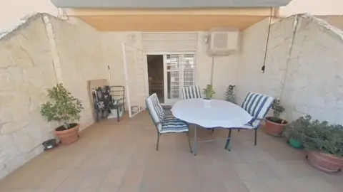 Casa adosada en Perales del Río