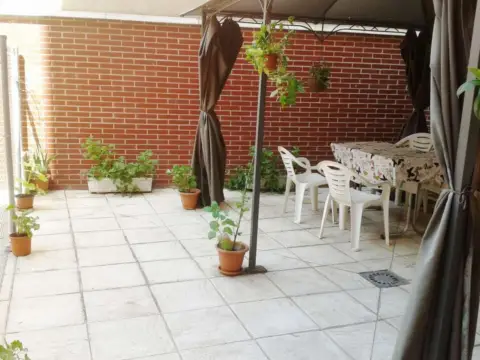 Local comercial en calle de San Mateo