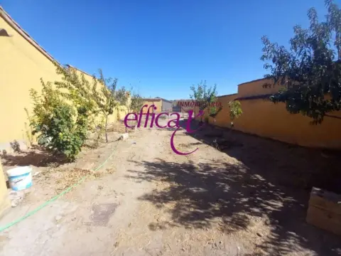 Terreno en Santo Domingo-Caudilla