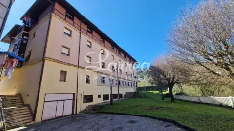 Local comercial en Areatza