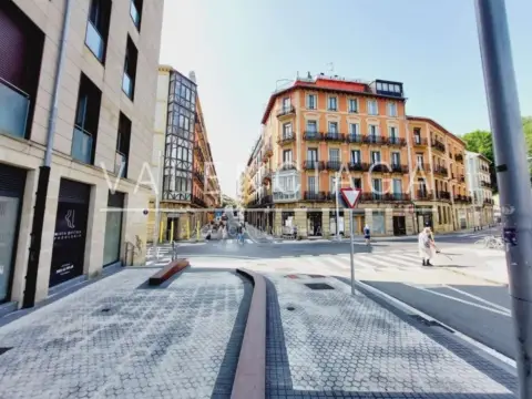 Piso en calle de la Salud