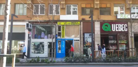 Local comercial en calle de Isabel II