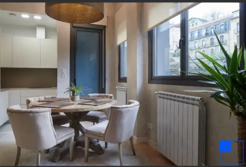 Piso en calle de Miracruz