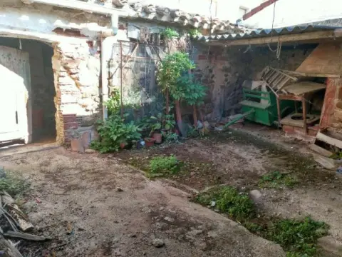 Casa en calle de la Bajera