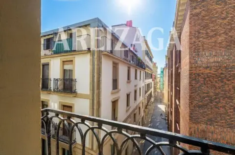 Piso en calle de Fermín Calbetón