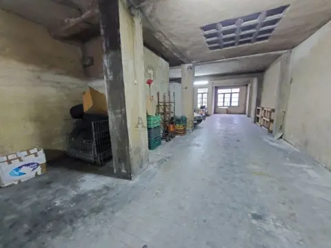 Local comercial en Centro