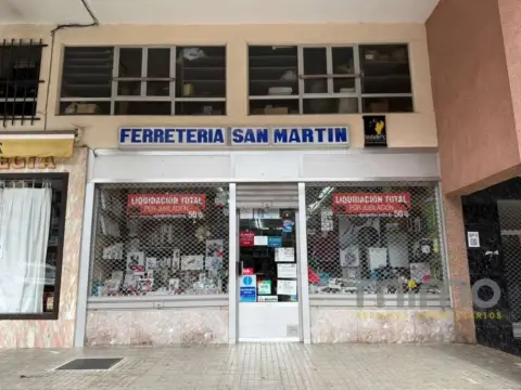 Local comercial en calle Txirrita Bertsolaria Pasealekua, nº 14