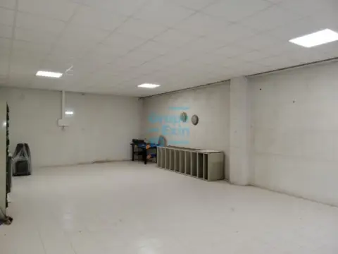 Local comercial en calle de Mariarats, 2