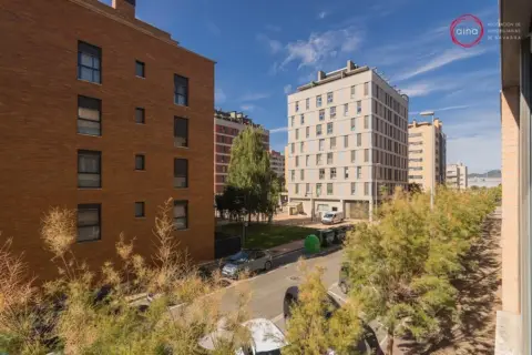 Piso en calle de Leonor de Aquitania