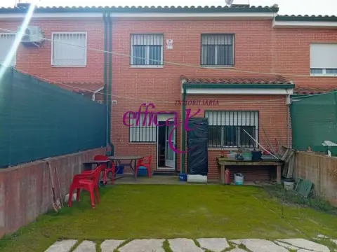 Casa en Hormigos