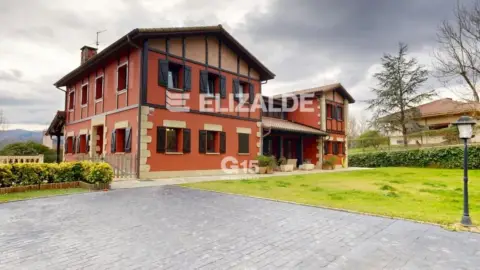 Casa en Barrio Jaitzubia