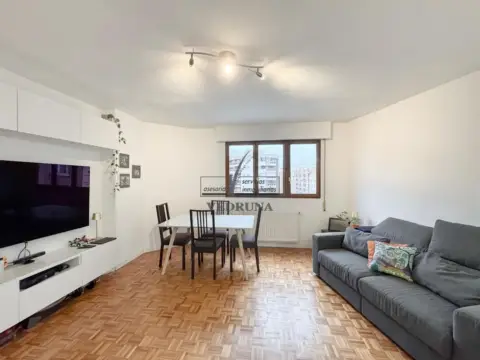 Piso en calle de Juan Pablo Bonet