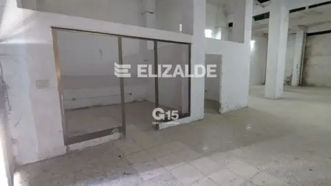 Local comercial en calle de Lauaizeta