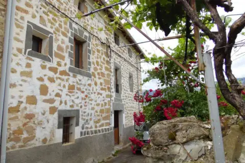 Casa en Santa Maria de Garoña