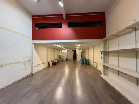 Local comercial en calle de San Francisco, 52