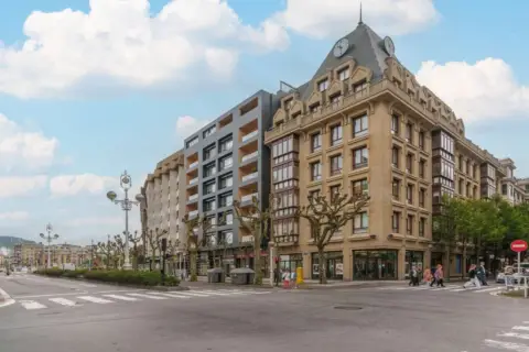 Piso en Avenida-Boulevard