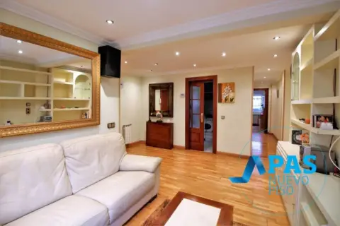 Piso en calle de Leopoldo Pardo