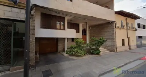 Casa en calle de Juan Antonio Fernández