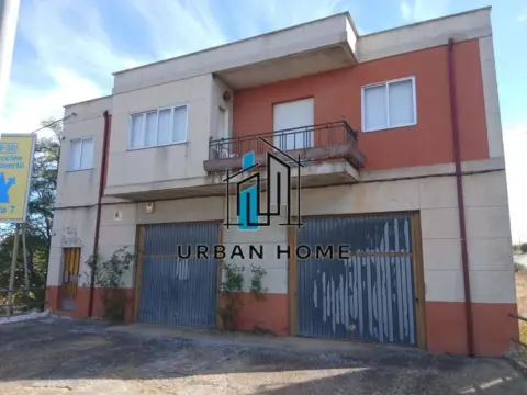 Chalet en Avenida de los Antibióticos