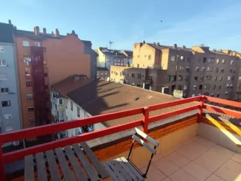 Piso en calle Leopoldo Alas, 39