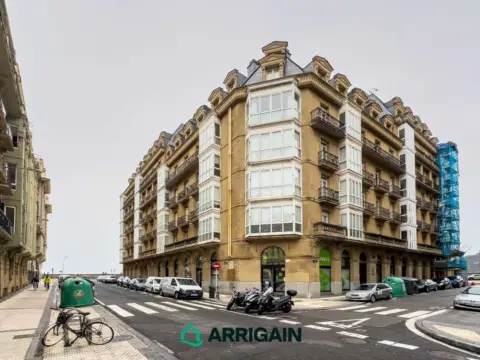 Garaje en Salamanka Pasealekua, 13