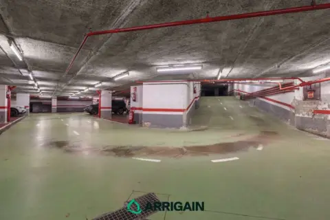 Garaje en Salamanka Pasealekua, 13