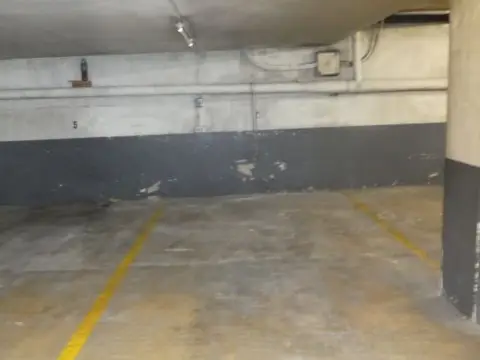 Garaje en calle de Marino Tabuyo