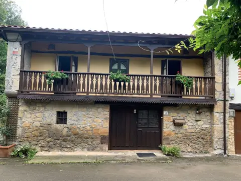 Casa en La Cavada