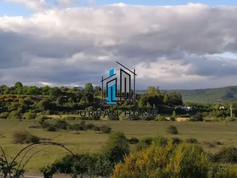Casa adosada en Urbanización Mirador