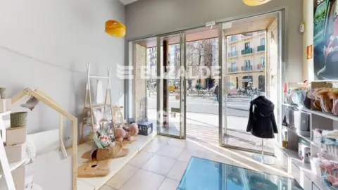 Local comercial en calle de Easo