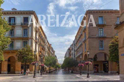 Piso en calle de Txurruka, 6