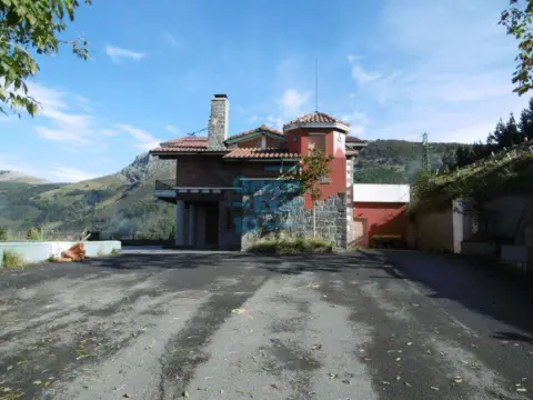Casa en Barrio de Letea, 13
