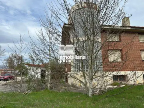 Chalet en Villalazara