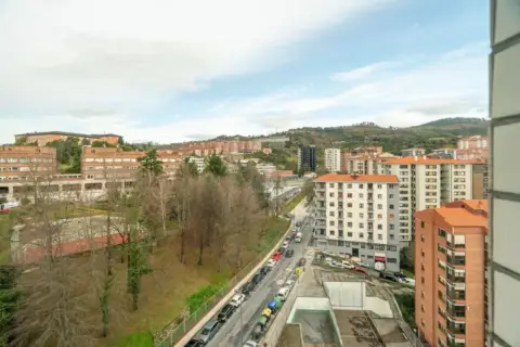 Piso en calle Garat Txomin Hiribidea, nº 1