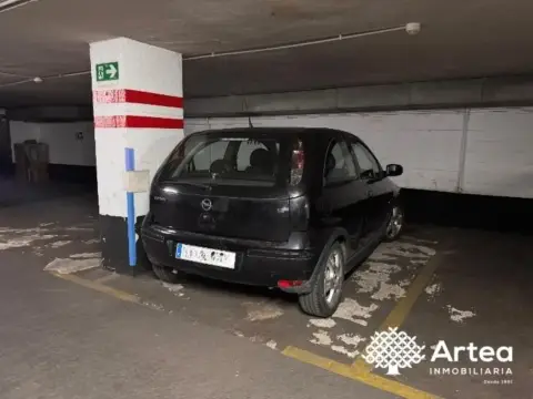 Garaje en Botika Zaharra Erribera